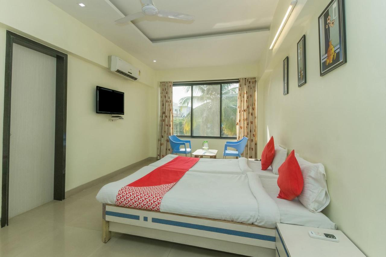 Flagship 4387 Hotel Theem Plaaza Nashik Εξωτερικό φωτογραφία